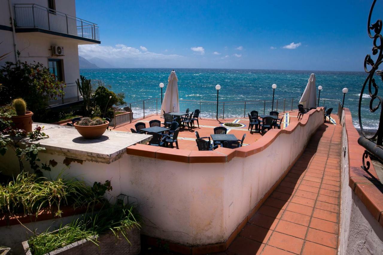 Hotel La Perla Villammare Dış mekan fotoğraf