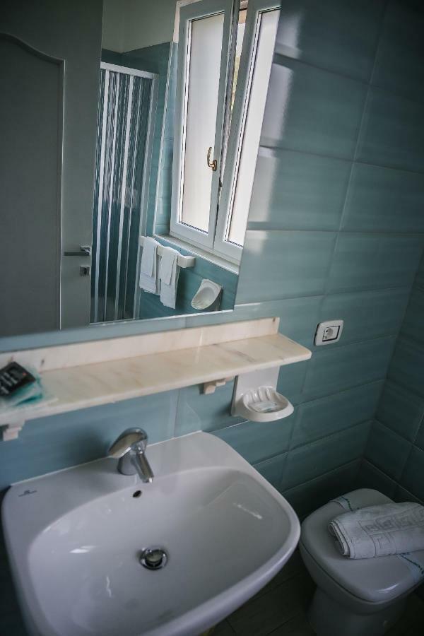 Hotel La Perla Villammare Dış mekan fotoğraf
