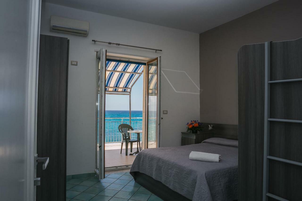 Hotel La Perla Villammare Dış mekan fotoğraf